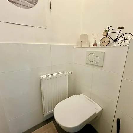 Apartamento Happy Near Airport - Free Parking