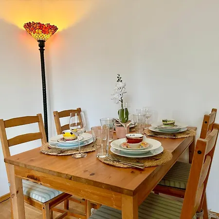 Happy Near Airport - Free Parking